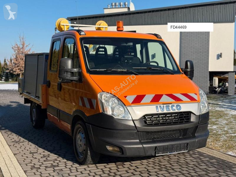 Samochód dostawczy Iveco DAILY 35S13 DOUBLE CABIN