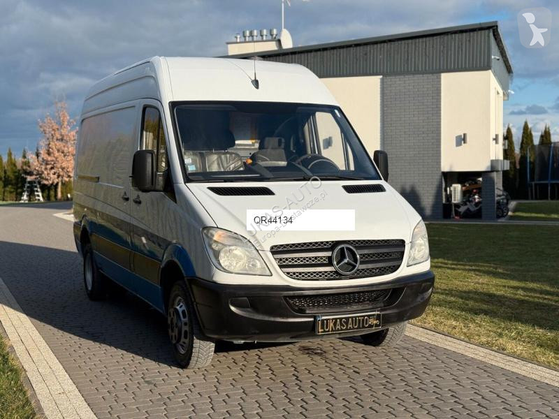 Samochód dostawczy Mercedes SPRINTER 516 3,5 T...