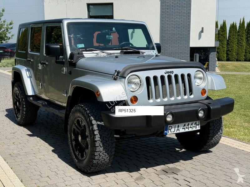 Samochód dostawczy Jeep Unlimited Sahara 3.8 Autom