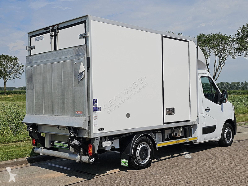 عربة نفعية Renault 2.3 Koelwagen Laadklep!