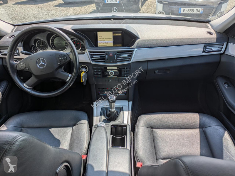 عربة نفعية Mercedes CLASSE E 200 CDI 136CH...