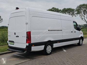 Caja cerrada Mercedes