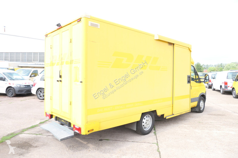Véhicule utilitaire Iveco Daily 35 S11 C30C...