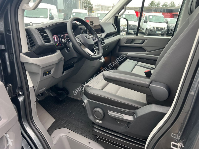 عربة نفعية MAN TGE  4X4 L3H2 (L2H1) 3.5T 180 CV...