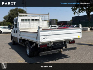 Utilitaire benne standard Iveco