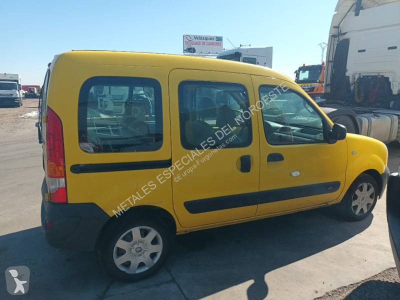 عربة نفعية Renault