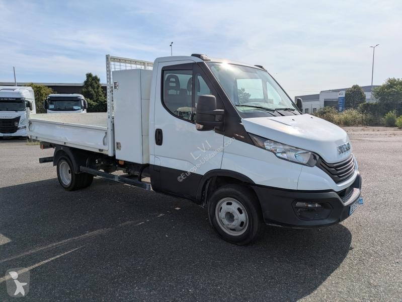 Véhicule utilitaire Iveco CCb 35C16H3.0...