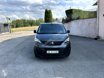 عربة نفعية مقفلة Peugeot