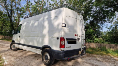Fourgon moyen Renault