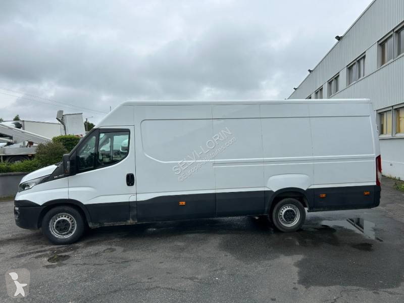 Véhicule utilitaire Iveco
