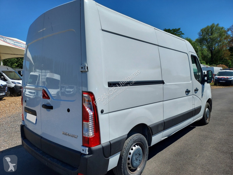 Véhicule utilitaire Renault MASTER III FG F3300...