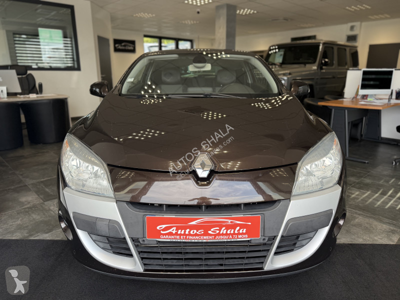 عربة نفعية Renault MEGANE III COUPE 1.4 TCE...
