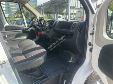 Utilitaire benne Peugeot