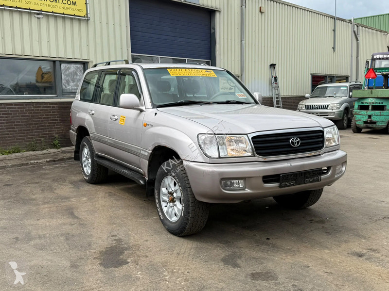 Furgoneta Toyota SUV - V8 - Petrol - 4x4 4WD -...