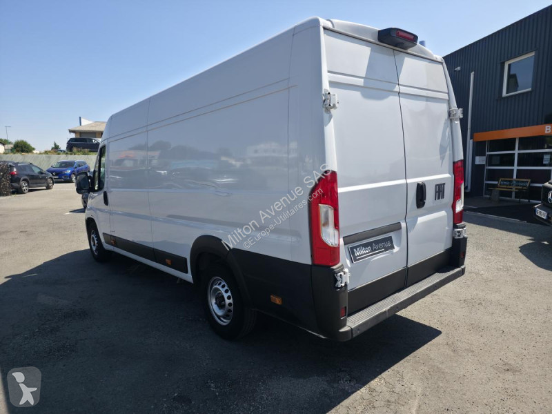 Véhicule utilitaire Fiat DUCATO Tôlé Business...