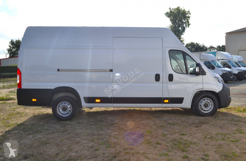 Лекотоварен автомобил Peugeot PEUGEOT BOXER FG...