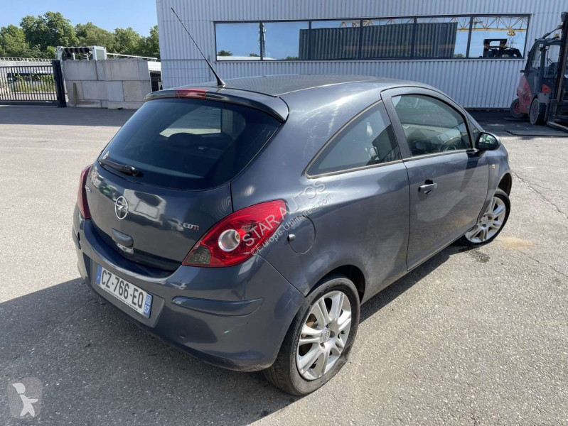 Veicolo commerciale Opel