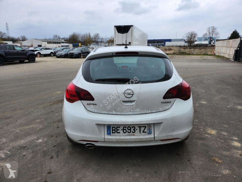 Véhicule utilitaire Opel
