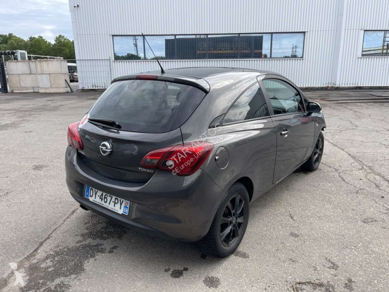 Véhicule utilitaire Opel