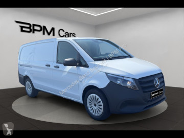 Fourgon utilitaire Mercedes