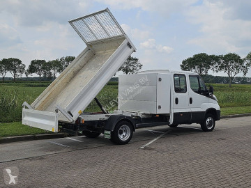 Utilitaire benne Iveco
