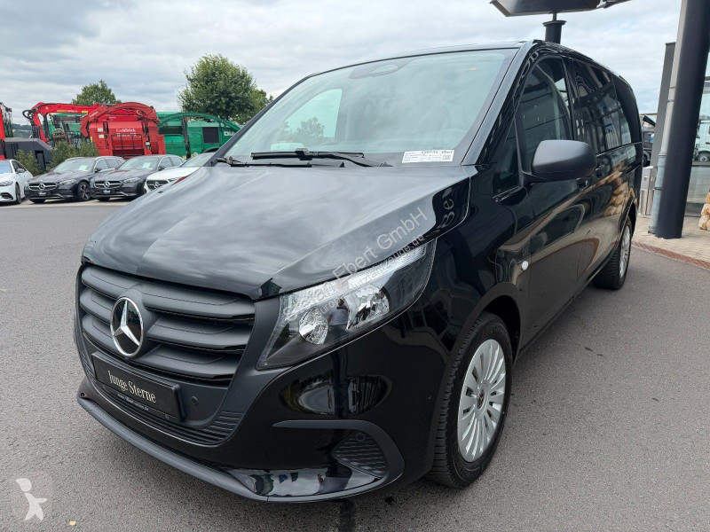 Furgoneta Mercedes Vito  9G Tourer Pro AHK2,5to...