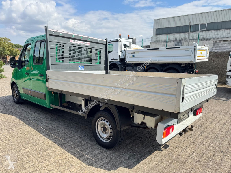 Véhicule utilitaire Renault III DoKa Pritsche...