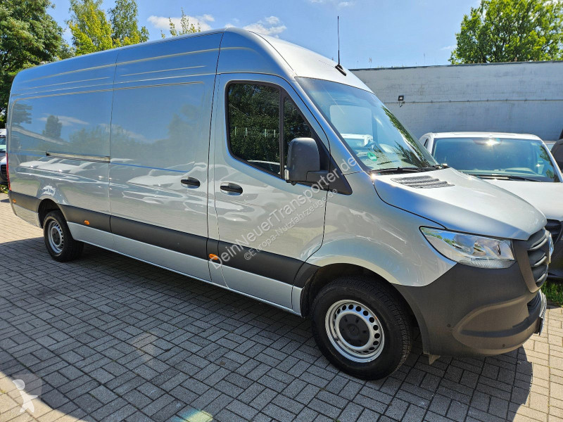 Mercedes 317 CDI...