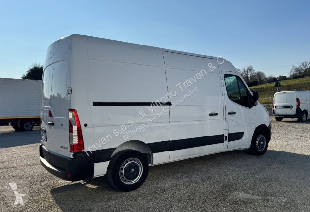 Renault MASTER van