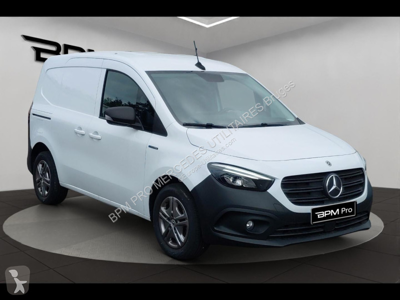 عربة نفعية Mercedes e Long Pro