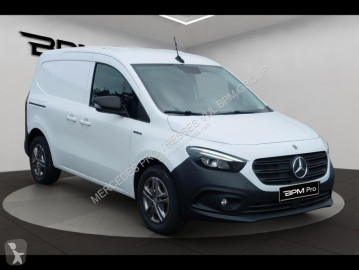 Fourgon Mercedes