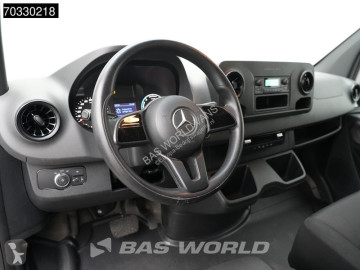 Fourgon Mercedes