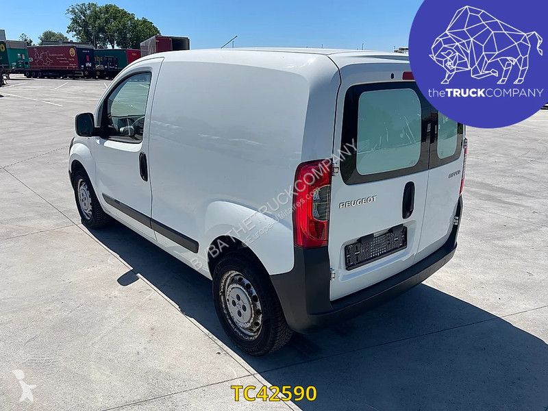 عربة نفعية Peugeot 1.2 HDI - AIRCO
