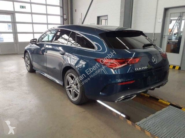 Furgoneta Mercedes CLA e SB...