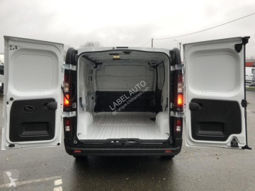 عربة نفعية مقفلة Renault جديد