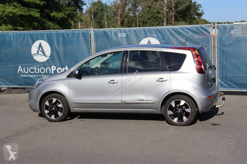 Veicolo commerciale Nissan