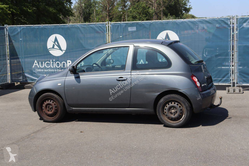 Furgoneta Nissan