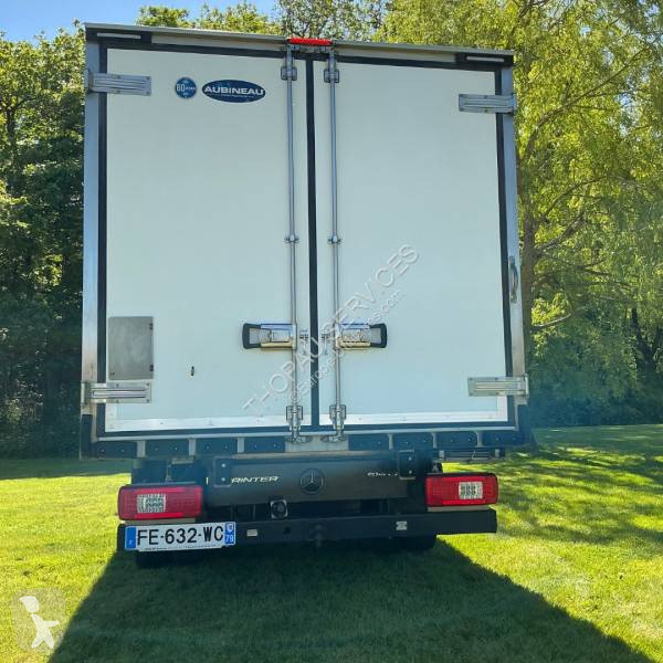 Véhicule utilitaire Mercedes