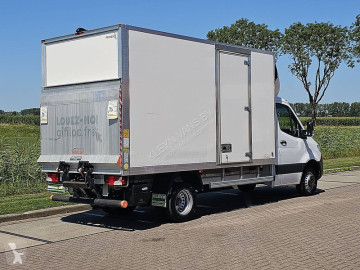 Caja cerrada Mercedes