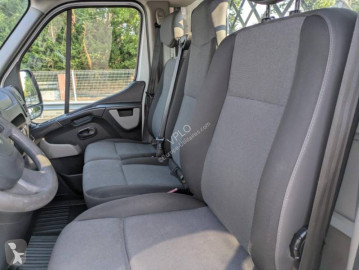 Utilitaire plateau ridelles Renault