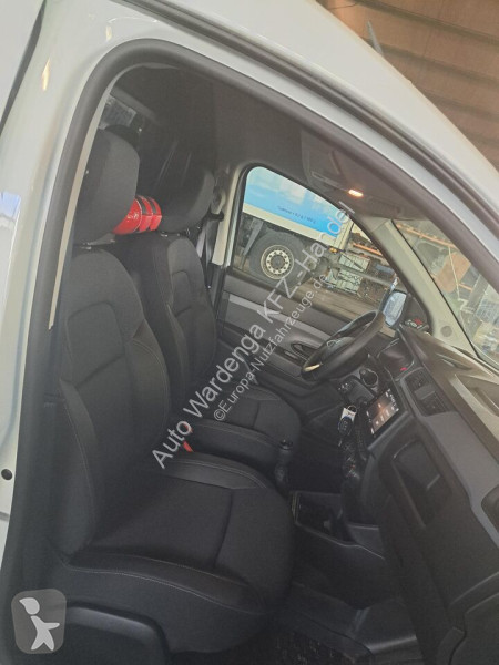 عربة نفعية Renault