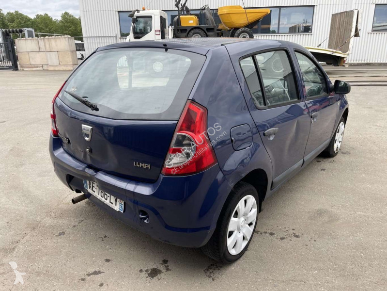 Furgoneta Dacia