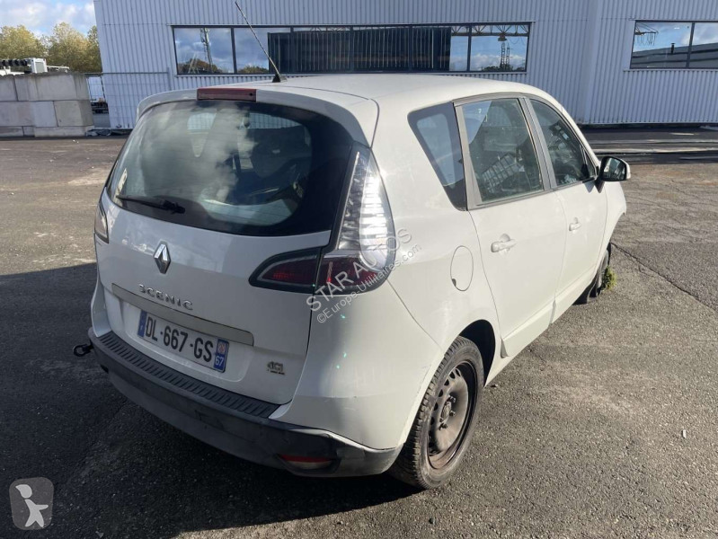 عربة نفعية Renault