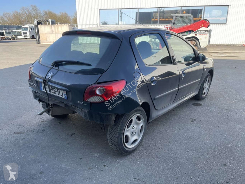 Véhicule utilitaire Peugeot