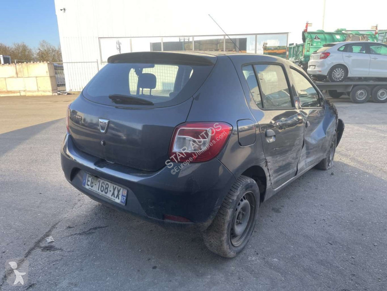 عربة نفعية Dacia
