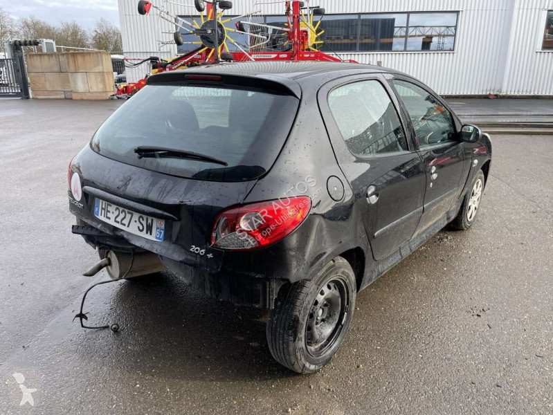 Véhicule utilitaire Peugeot