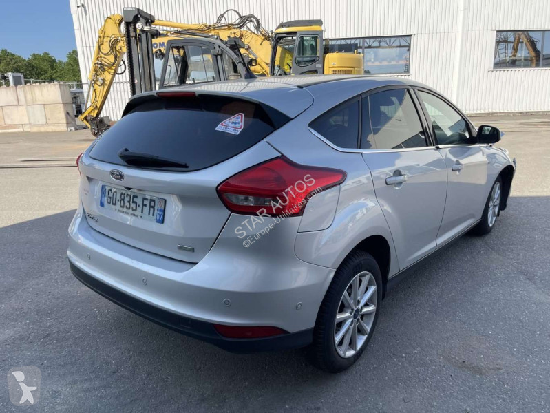 Véhicule utilitaire Ford