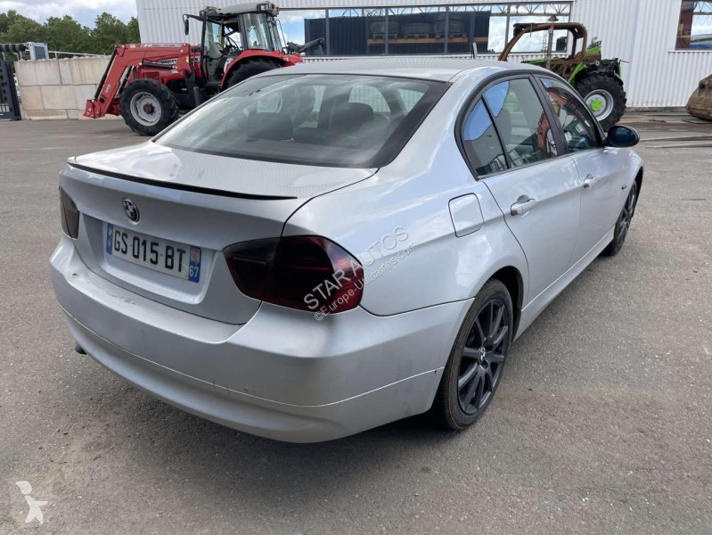 عربة نفعية BMW