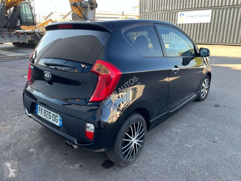 Véhicule utilitaire KIA
