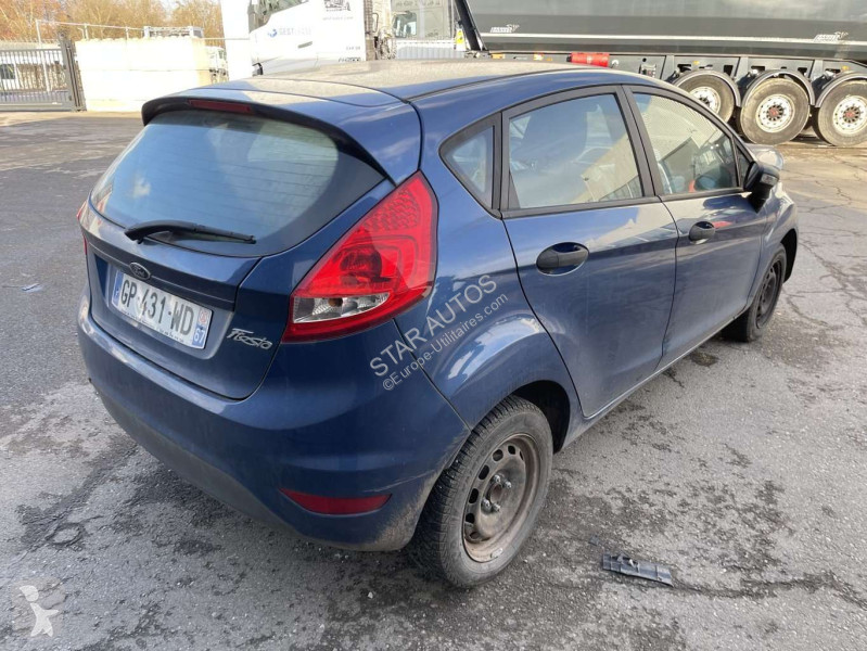 Véhicule utilitaire Ford